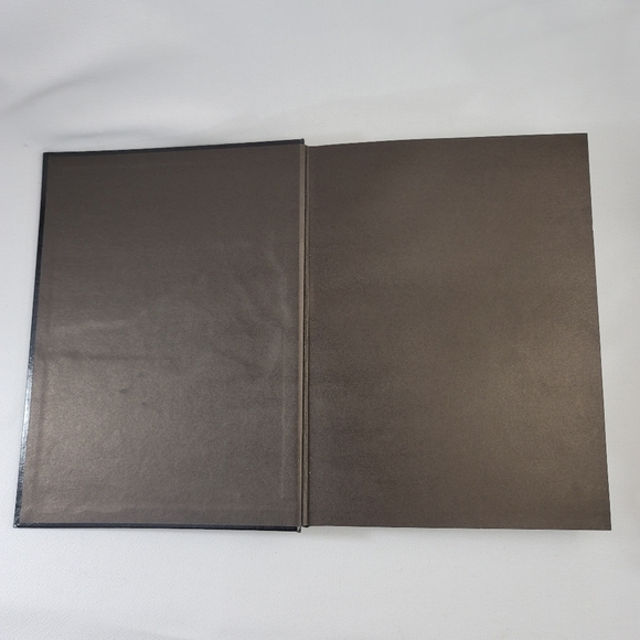 1995 Louisiana State University Yearbook - Picture 2 of 10